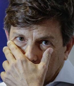 Racha no Novo vai além de conflitos por impeachment e oposição a Bolsonaro; O Estado de São Paulo