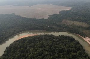 Biden e Bolsonaro se preparam para um confronto sobre a Amazônia; O Estado de São Paulo