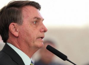 Psicanalistas veem cálculo político e gestão do ódio em atitudes de Bolsonaro; Folha de São Paulo