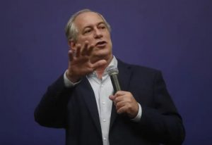 Ciro ‘convida’ Lula para ser vice; PT vê desespero; O Estado de São Paulo