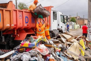 Porto Alegre: Bota-Fora atende dez comunidades nesta semana