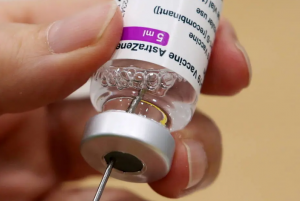Anvisa recomenda suspender uso da vacina Oxford/AstraZeneca em grávidas; O Estado de São Paulo