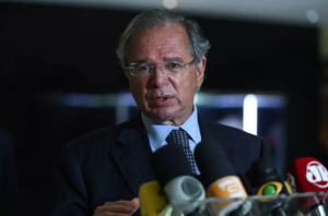 Guedes defende avaliação do servidor público antes de ganhar estabilidade; JOTA