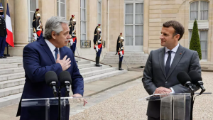 Em Paris, presidente argentino diz que compartilha com França preocupação com Amazônia; RFI