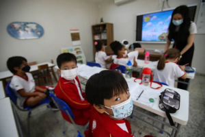 Ensino chinês chega ao Brasil com mandarim, inglês e até 10 horas de aulas; O Estado de São Paulo