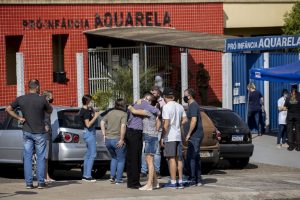 Horror em Santa Catarina: rapaz que atacou creche é “introspectivo” e “vinha maltratando animais”; El País