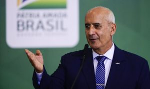 Ministro diz que Copa América no Brasil ainda está em negociação. Chefe da Casa Civil disse que governo estabeleceu exigências