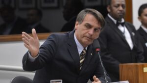 Bolsonaro responde internauta sobre preço do gás: “Seja feliz sempre”; Metrópoles