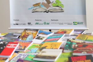 Livros: Projeto da L&PM distribui bibliotecas para escolas de todo o Brasil. Em Porto Alegre, Instituto Estadual Dom Diogo de Souza receberá obras patrocinadas pelo Instituto SLC