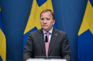Primeiro-ministro sueco anuncia renúncia para evitar eleições antecipadas; El País