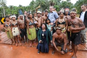 A foto que Jair Bolsonaro tuitou para tirar sarro de Alberto Fernández; do La Nacion