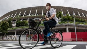 Olimpíada de Tóquio 2021: recorde de casos de covid liga alerta, mas tem ligação com Jogos? BBC
