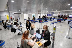 Porto Alegre: Capital terá novo formato para vigilância de variantes na chegada de passageiros no aeroporto