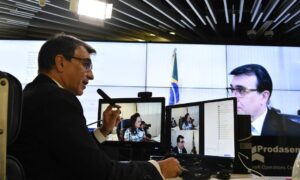 Carlos França busca desfazer legado negativo de Ernesto Araújo no Itamaraty; O Globo