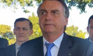 'Ou fazemos eleições limpas no Brasil ou não temos eleições', diz Bolsonaro; O Globo