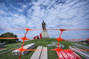 Porto Alegre: Estátua do Laçador será removida nesta terça para início da restauração