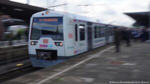 Hamburgo estreia trem totalmente autônomo; Deutsche Welle