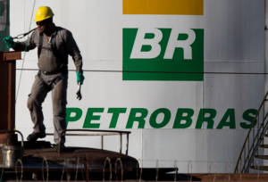 Após fala de Bolsonaro em live, ações da Petrobras despencam nos EUA; Metrópoles