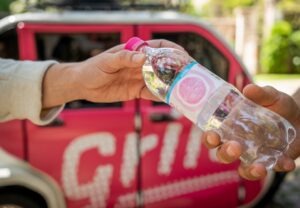 Porto Alegre: Água da Pedra e Projeto Camaleão vestem o Grilo de rosa para campanha de conscientização sobre o câncer de mama