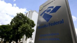 Imposto perdido para paraísos fiscais bancaria Auxílio Brasil de R$ 400, diz estudo; BBC