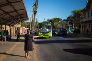 Canoas: Prefeitura lança programa que vai fornecer passagens de ônibus a 10 mil desempregados