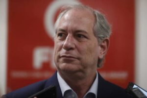 Bancada do PDT decide se posicionar contra PEC dos precatórios e espera Ciro retomar pré-candidatura; O Estado de São Paulo