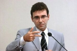 Subprocurador vê ‘omissão grave’ e aciona TCU para identificar e afastar responsáveis pela execução do orçamento secreto; O Estado de São Paulo