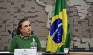 Na disputa por vaga do TCU, Kátia Abreu une apoio do Planalto e da oposição; O Globo