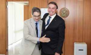 De Roberto Jefferson a Sara Giromini, ex-aliados expõem ‘abandono’ de Bolsonaro após aliança com o Centrão; O Globo