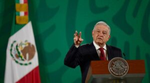 Imigração: “As pessoas não deixam sua terra por prazer, mas por necessidade”, diz presidente mexicano; RFI