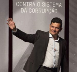 Moro se enxerga como um ‘Intocável’ em livro autobiográfico, por Marcelo Godoy/O Estado de S.Paulo