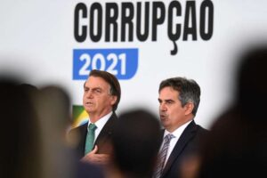 FGV aponta que Bolsonaro perde o protagonismo nas redes sociais; Estado de Minas