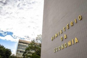 Mais três auxiliares de Paulo Guedes deixam Ministério da Economia; Correio Braziliense
