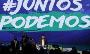Negociação entre Podemos e União Brasil pode levar Moro a trocar de partido para campanha à Presidência; O Globo