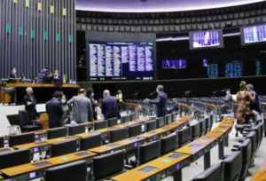 Parlamentares temem perda de fundo eleitoral para “terceira via”; Metrópoles
