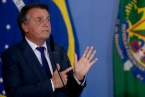 Servidores: Bolsonaro recua e não garante reajuste a nenhuma categoria; Metrópoles