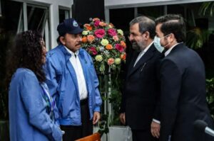 O polêmico convite de Ortega a um iraniano acusado de um ataque em Buenos Aires que deixou 85 mortos; El País