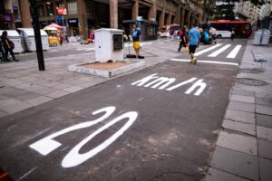Porto Alegre: Abertura da Esquina Democrática para o trânsito é retrocesso. Para o vereador Pedro Ruas espaço precisa se manter apenas para os pedestres