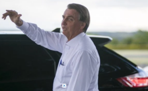 Bolsonaro deve visitar Petrópolis após retornar de viagem à Rússia; Metrópoles