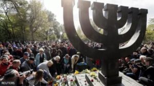 Por que Babi Yar, onde fica torre de TV alvejada por russos, é simbólico na história europeia; BBC