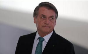Para equipe econômica, subsídio de combustíveis tem potencial de implodir reeleição de Bolsonaro, por Bela Megale/O Globo