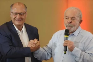 Lula e Alckmin se reúnem com líderes da coligação na próxima segunda-feira; Correio Braziliense