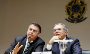 Paulo Guedes quer que Petrobras aumente intervalo entre os reajustes dos combustíveis, por Malu Gaspar/O Globo