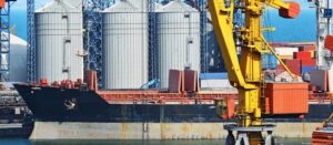 O desafio de escoar a safra da Ucrânia com portos fechados; Deutsche Welle