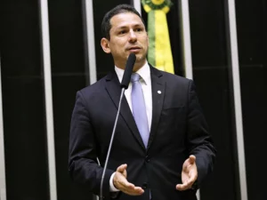 Lira destitui Marcelo Ramos da vice-presidência da Câmara e prepara nova eleição; O Estado de São Paulo