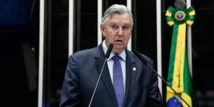 Heinze entra com pedido de impeachment contra Barroso; Correio do Povo