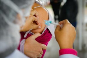 Porto Alegre: Projeto prevê vacinação anual contra a pneumonia na rede municipal