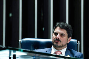 Congresso articula engessar Lula e tornar obrigatória emenda de relator em 2023, por Thiago Resende/Folha de São Paulo