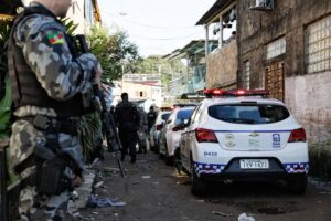 Porto Alegre: Três pessoas são presas por receptação em ferros-velhos na Zona Leste