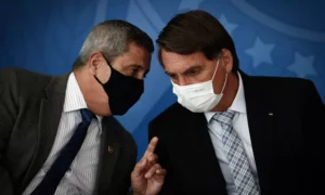 Por que o núcleo político da campanha de Bolsonaro vive clima de derrota, por Malu Gaspar/O Globo